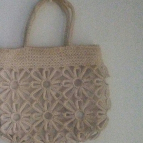 Spring Purse - Picture 2 of 6